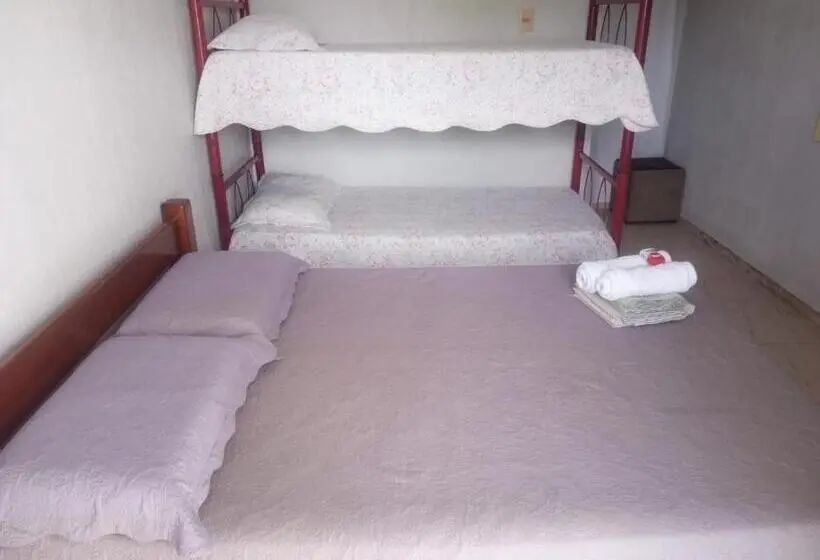 Quarto Quádruplo Standard, Pousada Mazolas