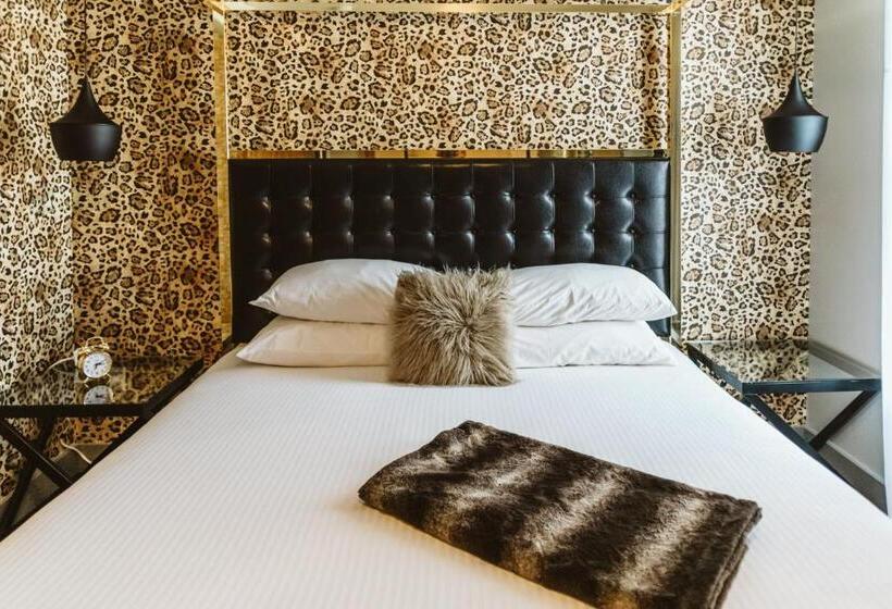 غرفة ديلوكس سرير كينج, The Grove