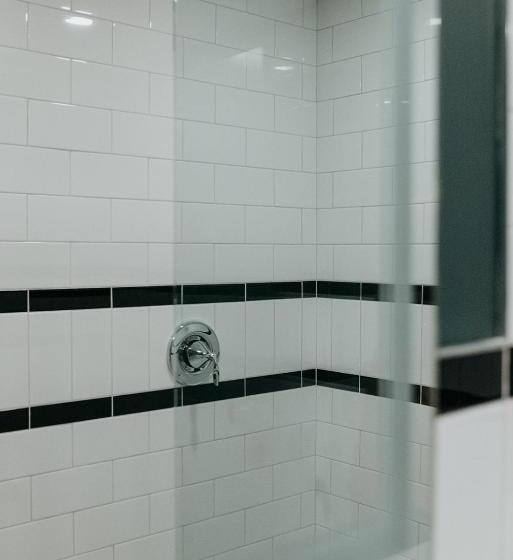 غرفة ديلوكس سرير كينج, The Grove