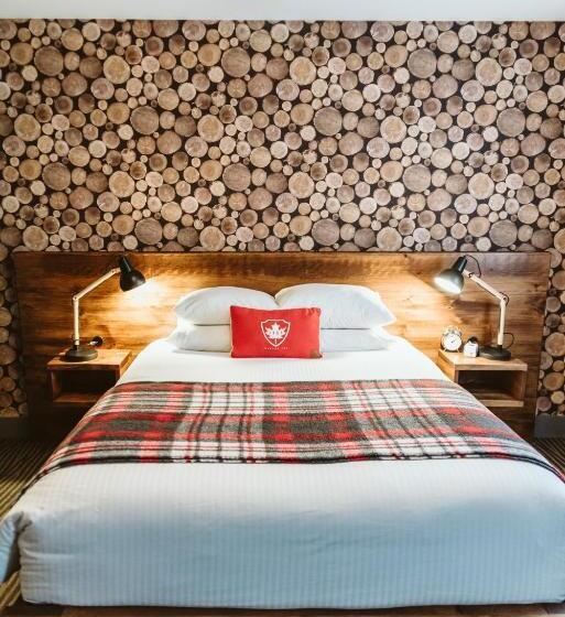 غرفة قياسية سرير كينج, The Grove