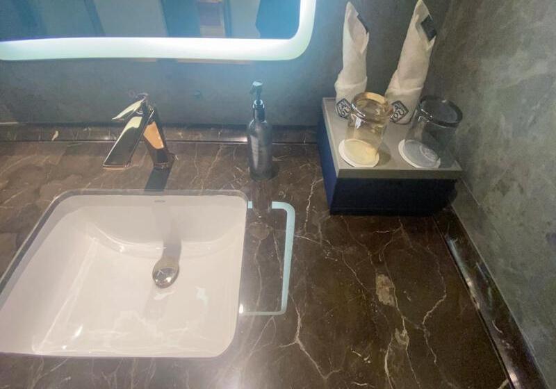 Семейный Номер Deluxe, Lanou Hotel Suqian Central Shopping Mall