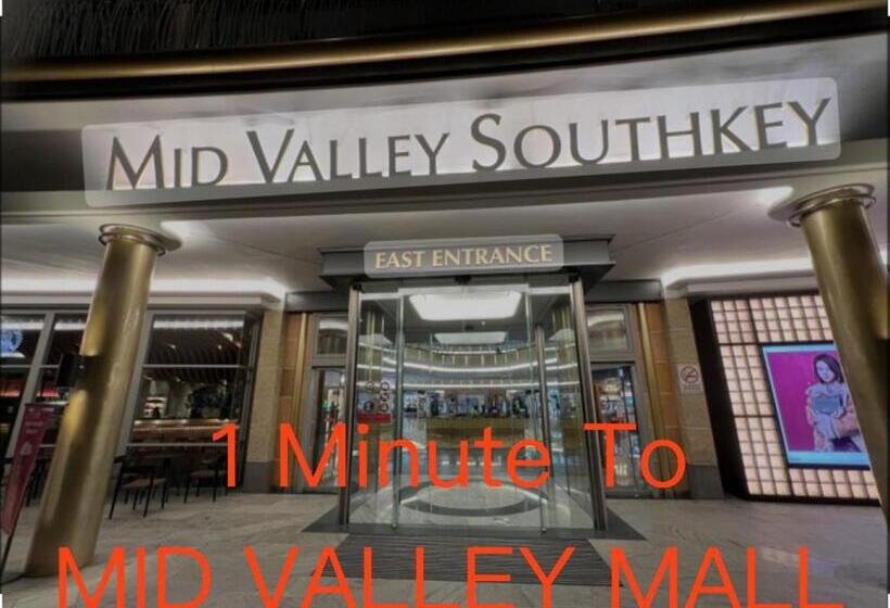 带2个卧室的公寓, Midvalley Southkey Mosaic 6 9pax Netflix Smarttv70inch