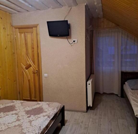 Трехместный Номер Superior, лимонний дім