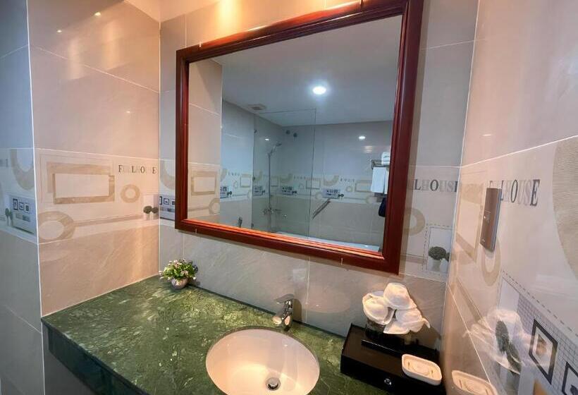 Suite Deluxe, Rex Hotel An Nhon