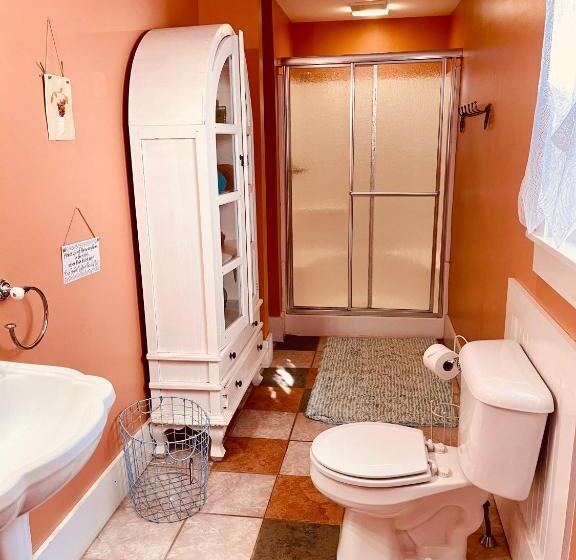 Студия Deluxe, Inn At Grasshopper Lane, Studio 1