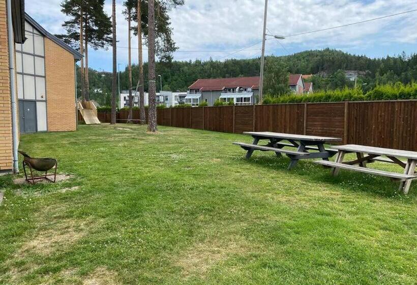 Pokój Standard Jednoosobowy, Single Room With Shared Spaces