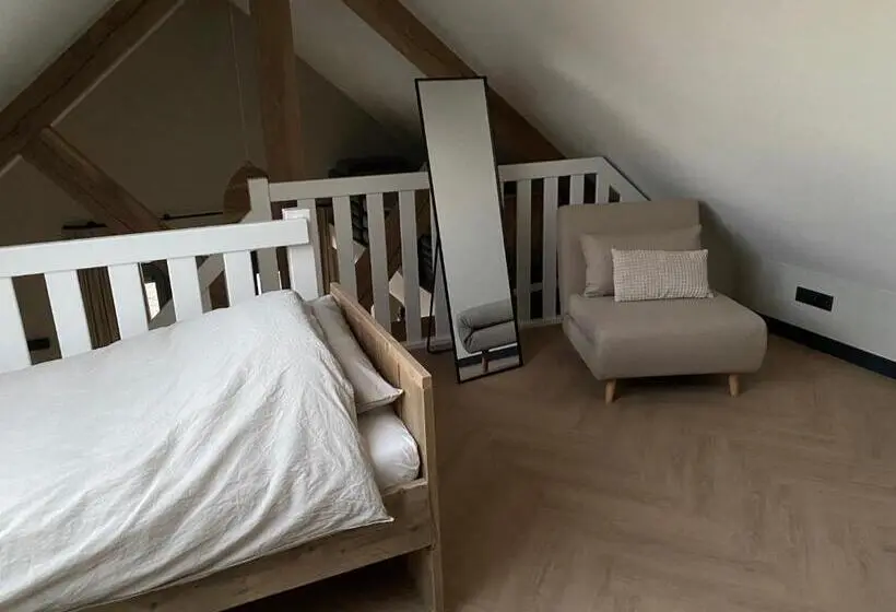 デラックスの４人部屋, B&b De Slaapsoof