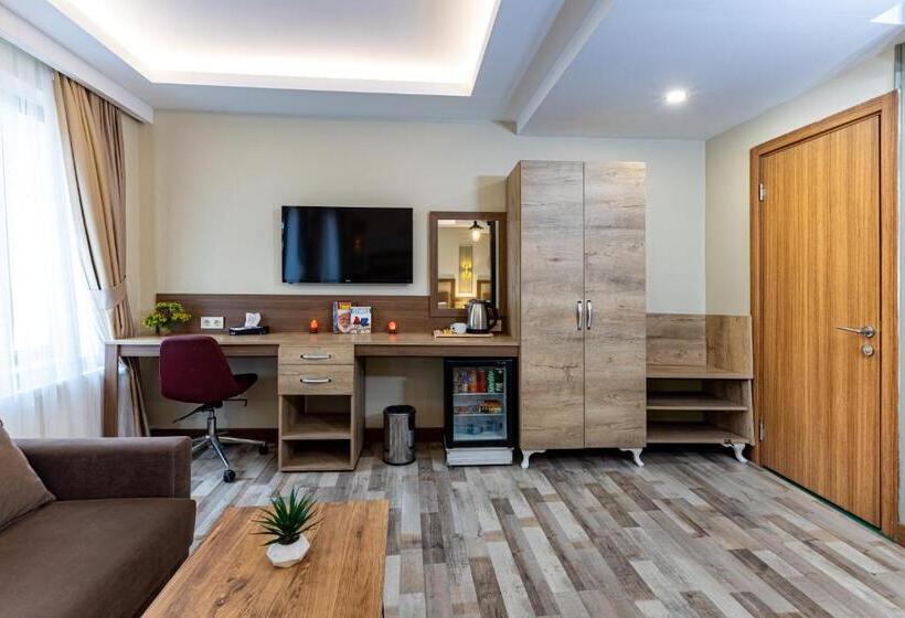 سوییت خانوادگی, Linnga Hotel & Suite