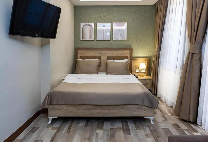 سوییت جونیور با بالکن, Linnga Hotel & Suite