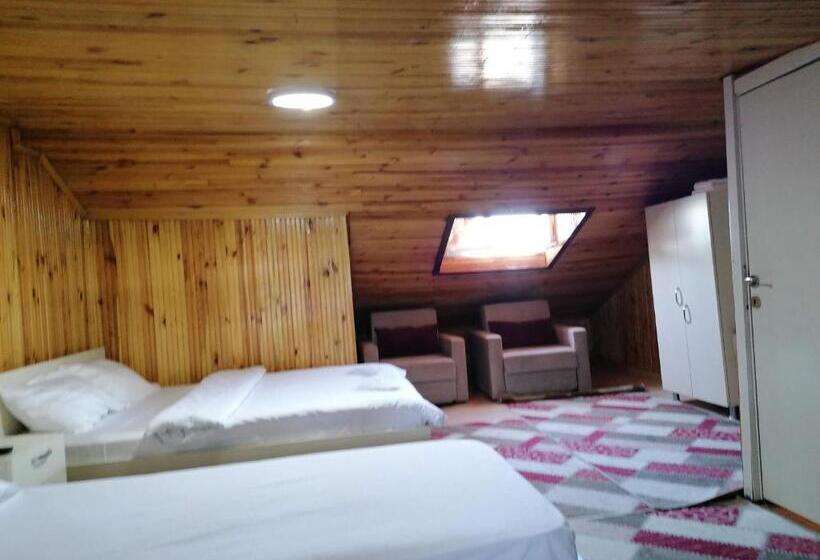 اتاق استاندارد سه نفره, Linnga Hotel & Suite