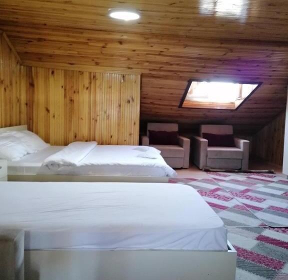 غرفة قياسية ثلاثية, Linnga Hotel & Suite
