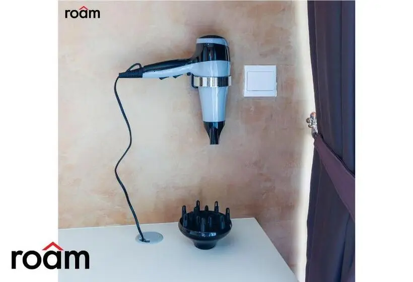 デラックススイート, Datum Jelatek Sky Residence Roam