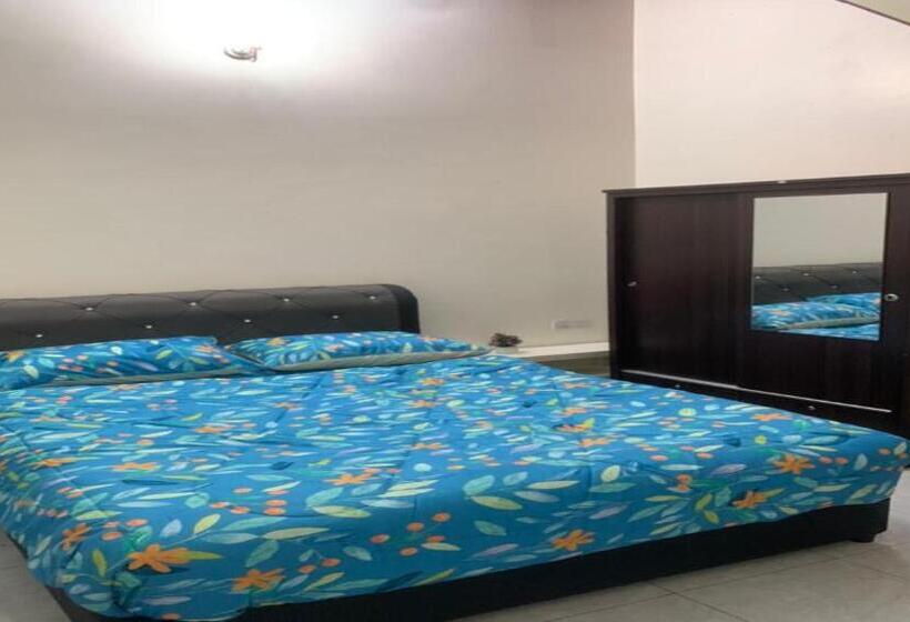 带共用浴室的标准房间, Hostel Klia