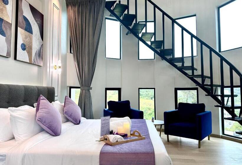 جناح إدارى, Cameron Lavender Mansion By Play