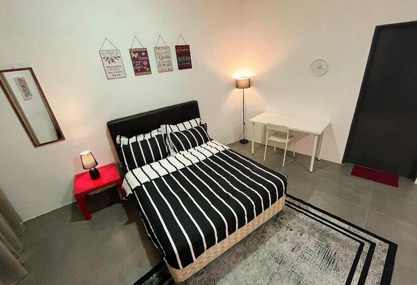 スタンダードスタジオ, Immense Studio Empiredamansara/wifi/netflix