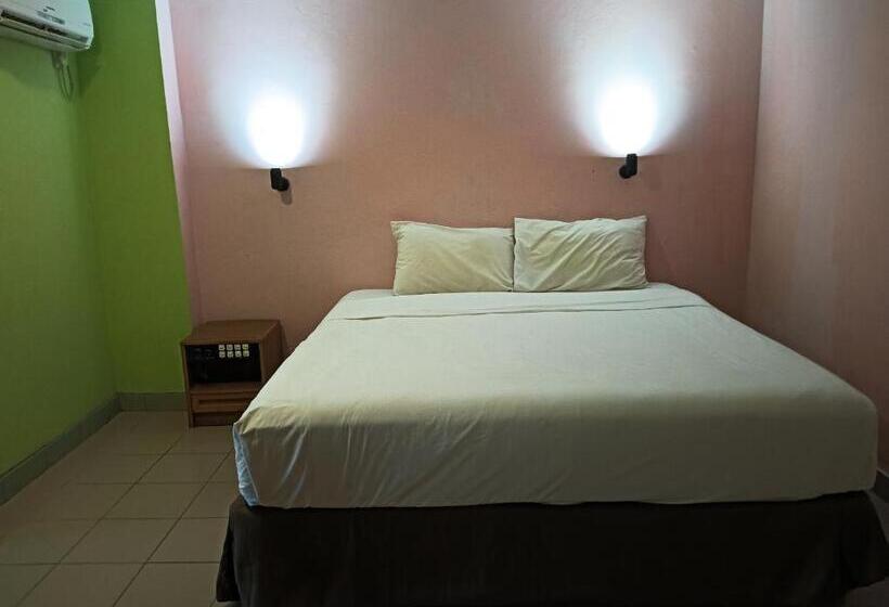 Aile Süiti, Oyo 90860 Wawasan Inn