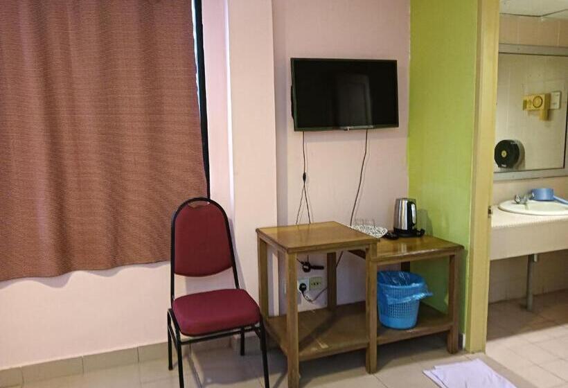 Delüks Üç Kişilik Oda, Oyo 90860 Wawasan Inn