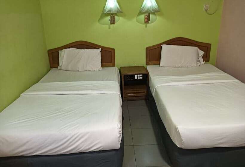 Standart Oda, Oyo 90860 Wawasan Inn