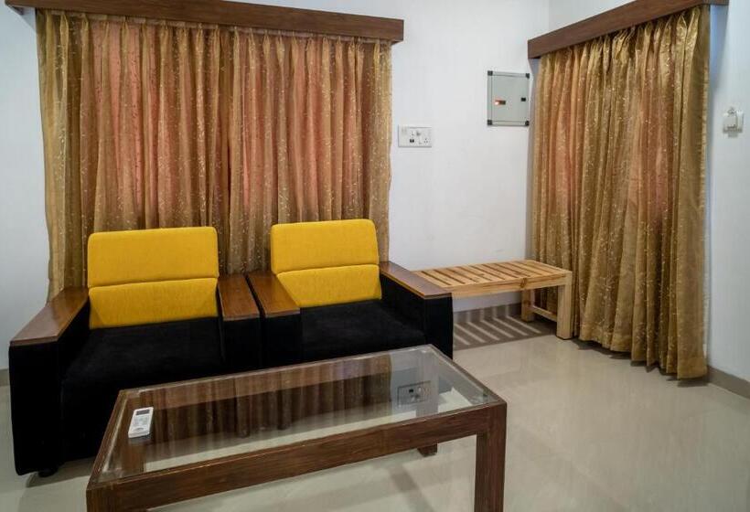 Номер Deluxe, La Woods Village Resort