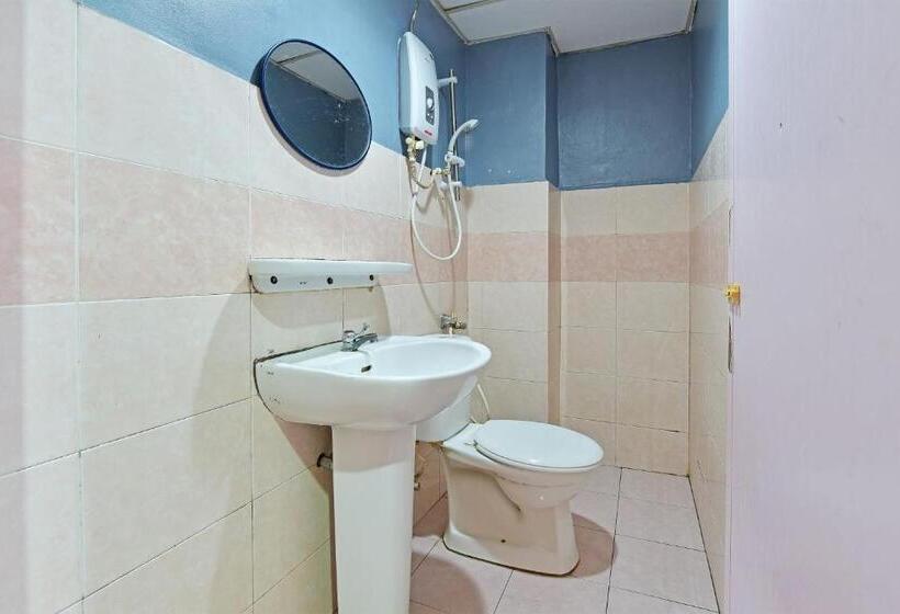 غرفة ديلوكس, Oyo 90846 Hotel Akasia