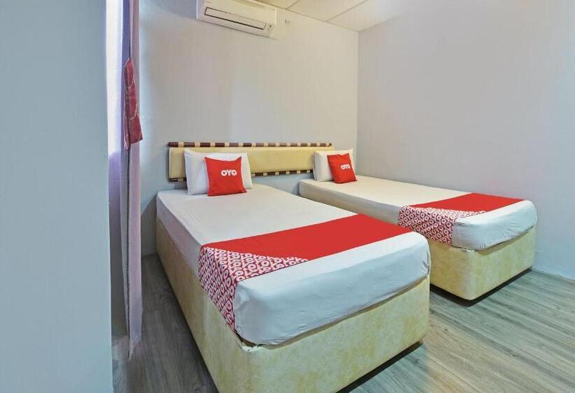 غرفة ديلوكس, Oyo 90846 Hotel Akasia