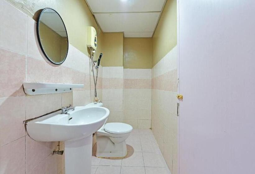 غرفة ديلوكس, Oyo 90846 Hotel Akasia