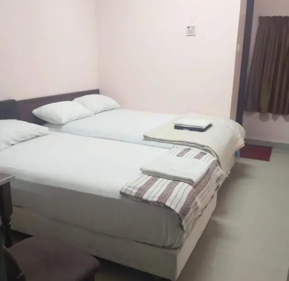 スタンダードトリプルルーム, Oyo 90867 Hotel Bintang Inns