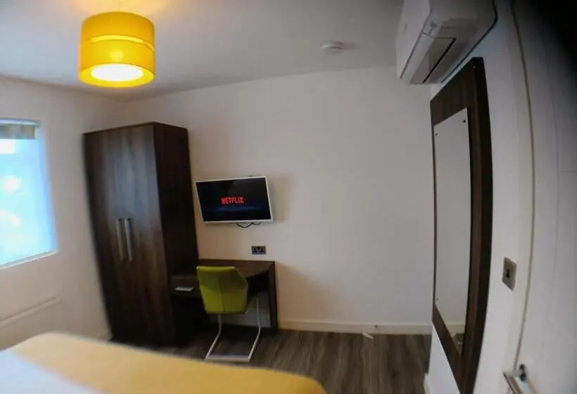 シティビューのスーペリアルーム, Pinewood Guest House