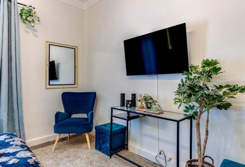 اتاق استاندارد با تخت بزرگ, Quiet View Rooms