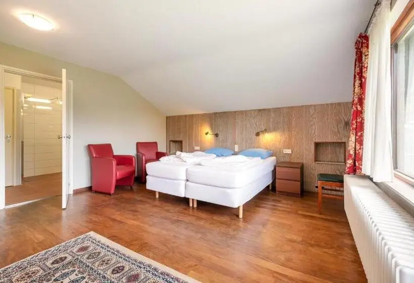 Talo 1 Makuuhuone, Summio Bungalowpark Herperduin
