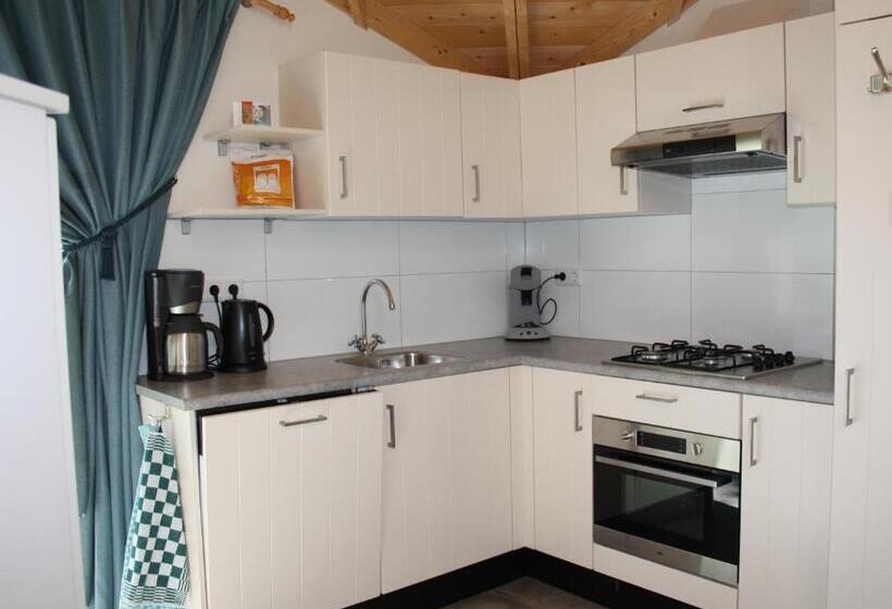 בקתה דלוקס, Summio Bungalowpark Herperduin