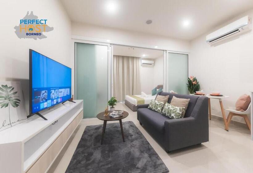 Номер Стандарт Вид на Море, The Shore Kk By Perfect Host Borneo