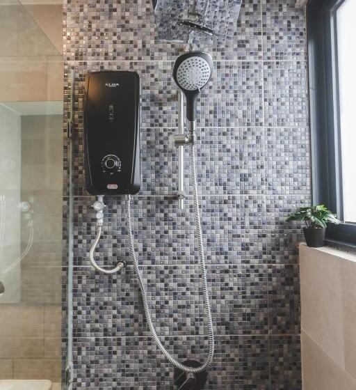 Номер Deluxe Вид на Город, The Shore Kk By Perfect Host Borneo