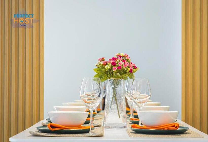 Номер Deluxe Вид на Город, The Shore Kk By Perfect Host Borneo