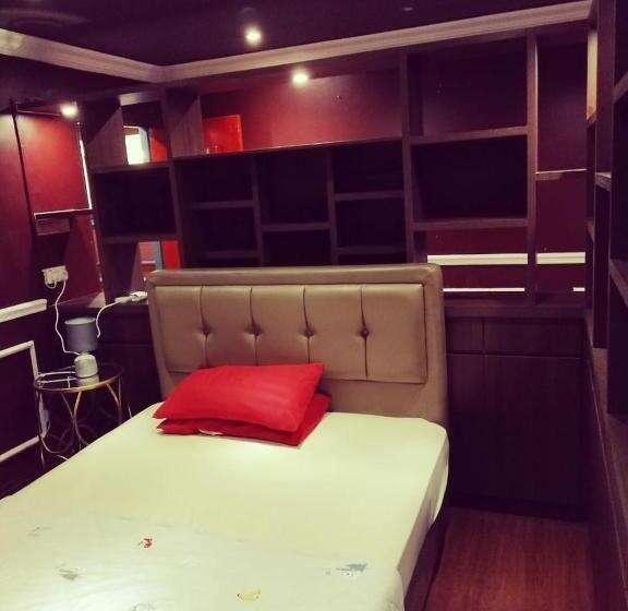 Escritório Estándar, Grand Illusyin