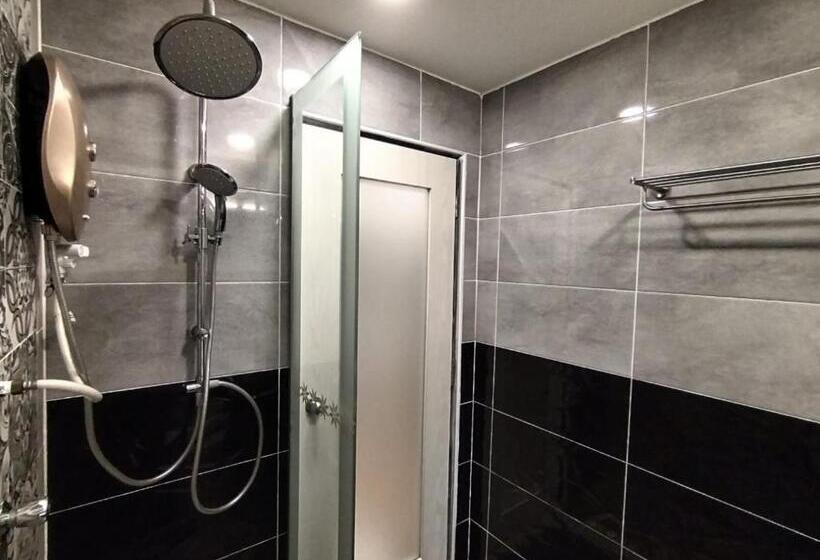 Quarto Deluxe, Grand Illusyin