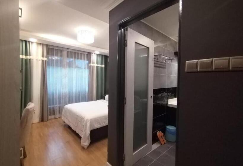 Quarto Deluxe, Grand Illusyin