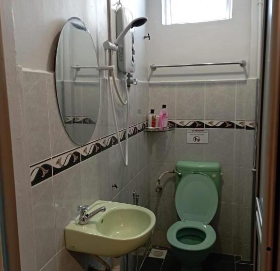 חדר סטנדרט, D Layaran Kuantan Lpt Exit 833