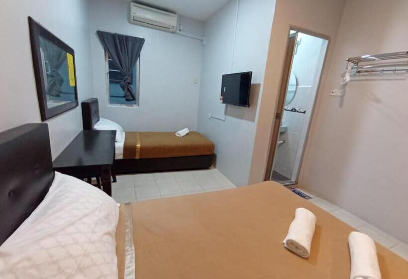 חדר משפחתי, D Layaran Kuantan Lpt Exit 833