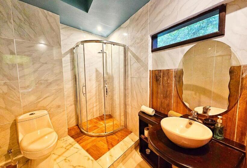 اتاق استاندارد سه تخته با چشم‌انداز باغ, Las Luciernagas Hotel Boutique