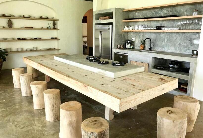 חדר דלוקס עם מיטת קינג, Oya   Wellness Eco Resort & Retreat