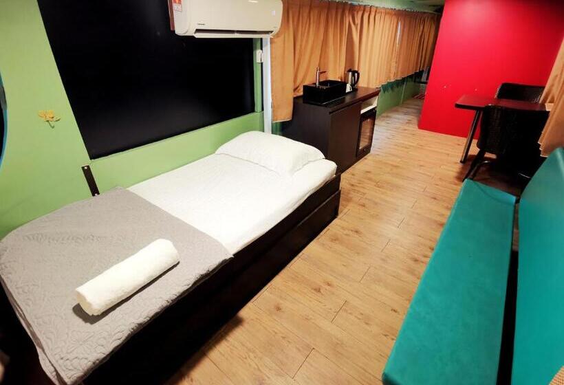 家庭间, Pangkor Bus Resort By Besla