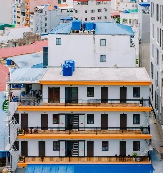 اتاق لوکس با بالکن, Napoli Hostel Cat Ba