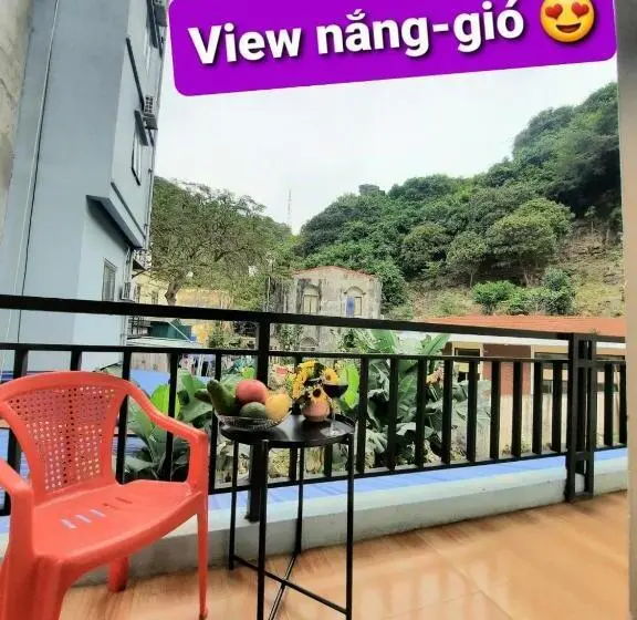 اتاق لوکس با بالکن, Napoli Hostel Cat Ba
