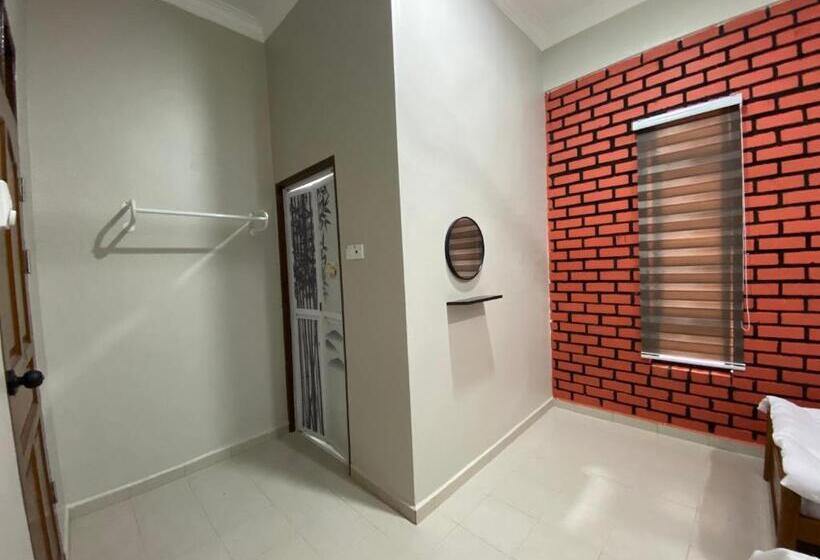 Номер Стандарт Трехместный, Sasuka Guesthouse
