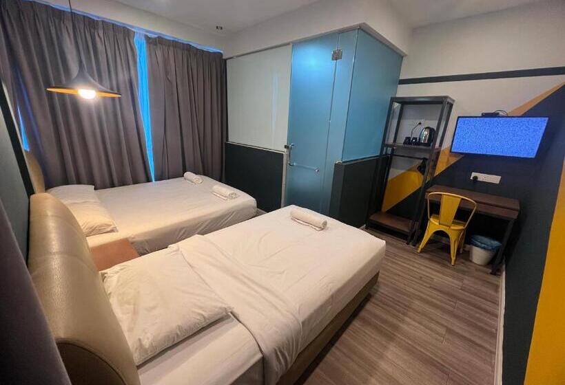 Номер Стандарт Трехместный, Smile Hotel Subang Airport