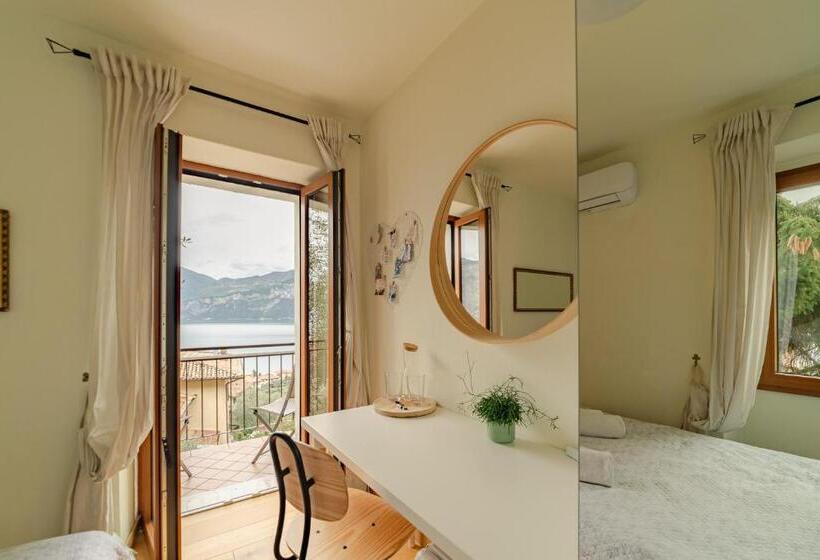 غرفة قياسية سرير كينج, Garda Doma