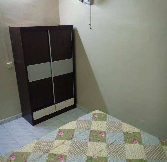 منزل 3 غرف نوم, Homestay Sejati