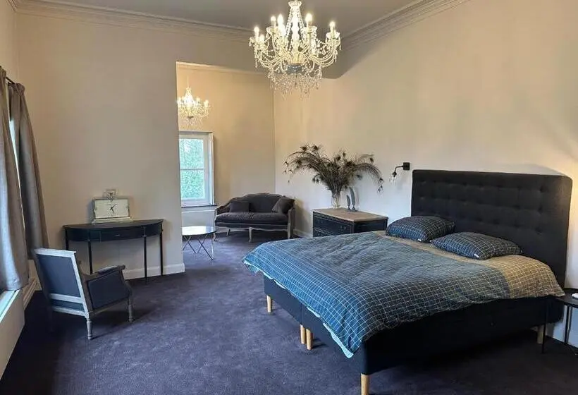 ガーデンビュースイート, Leyselebeke Castle