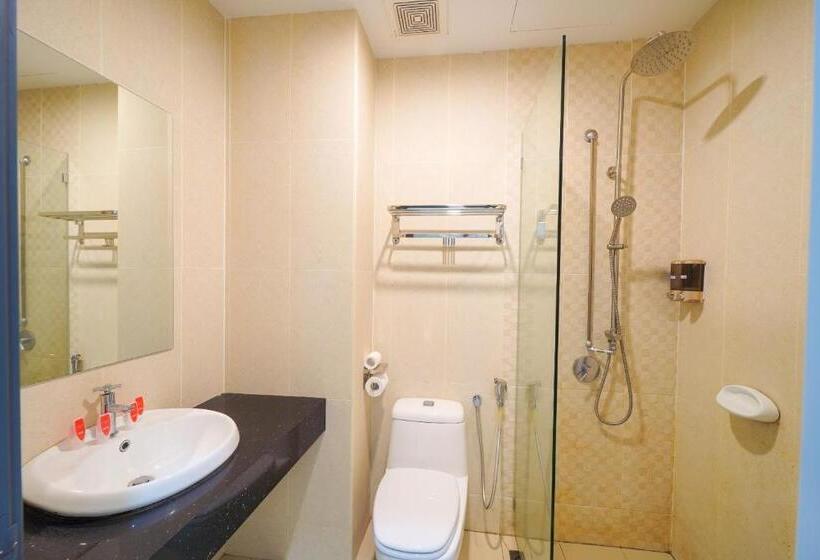 Трехместный Номер Deluxe, Avatel Jelutong